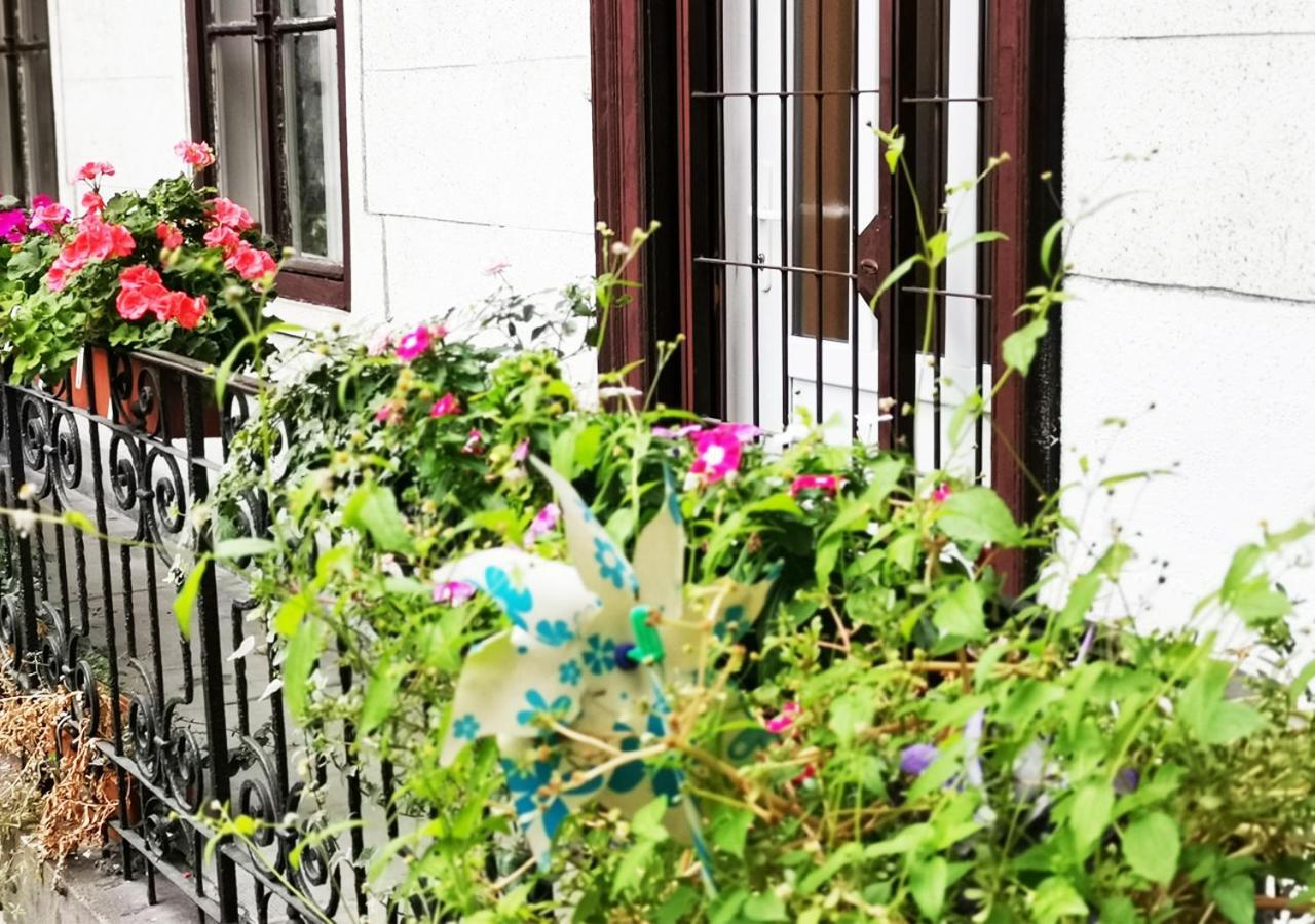 Cozy Design Home - Near Keleti & Citypark Budapest Exterior foto
